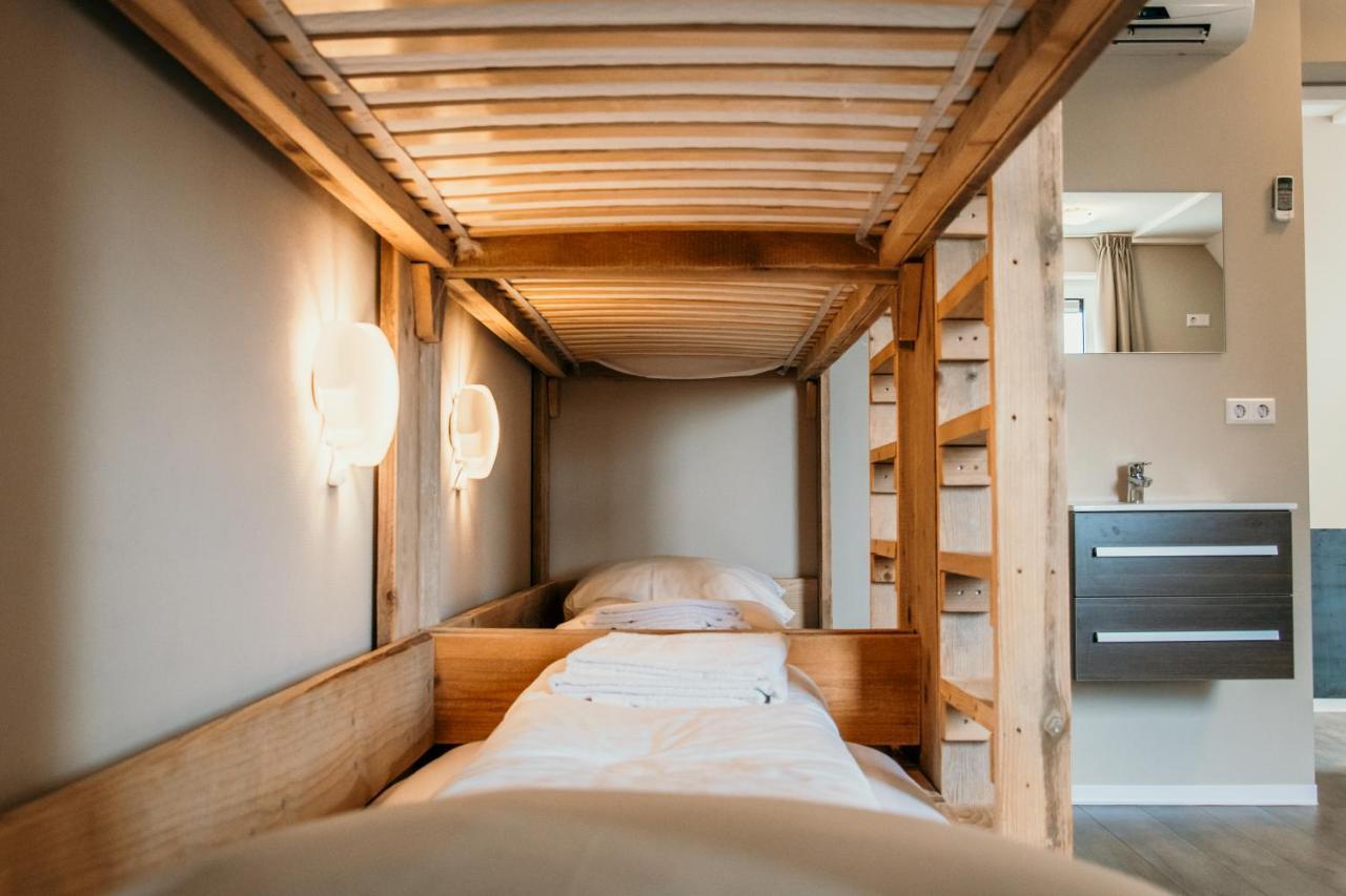 Hotel De Zeeuwse Kust 레네세 외부 사진