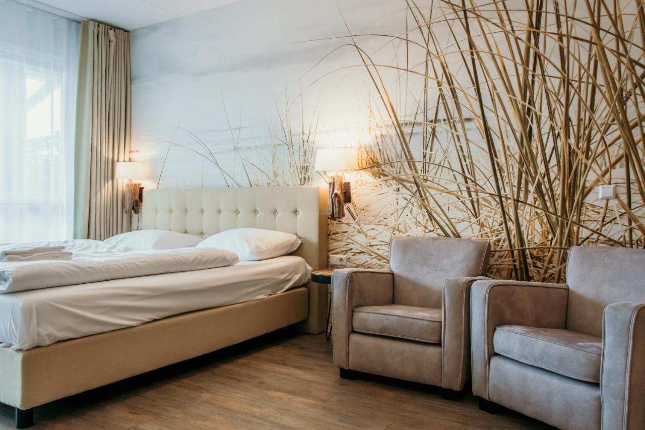 Hotel De Zeeuwse Kust 레네세 외부 사진
